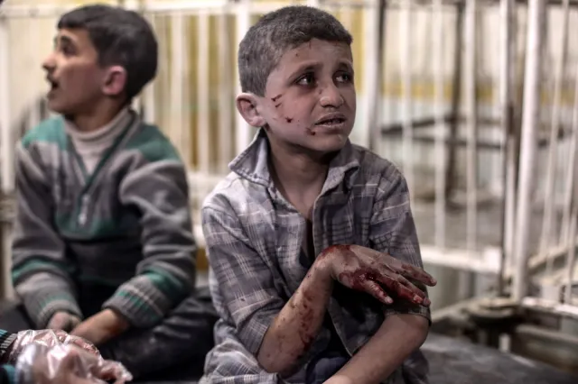 Sarin czy chlor? Chemiczna broń znów zabija w Syrii
