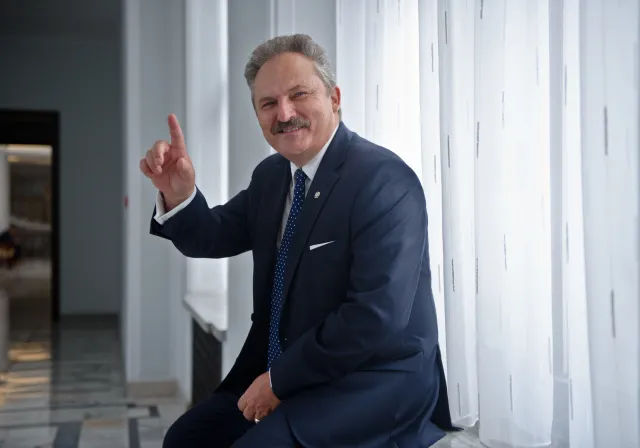 Jakubiak: Komisja ds. VAT powinna się zająć wyjaśnieniem mechanizmów, a nie polityką