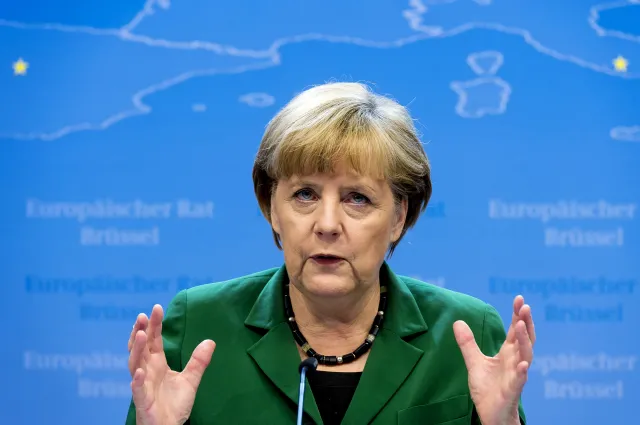 Sprawa Grecji i Unia Bankowa: Co kanclerz Angela Merkel zrobi dla Europy?