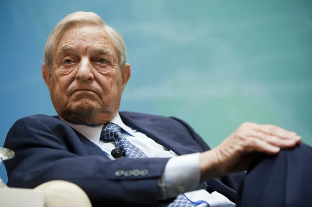 Szef węgierskiego MSZ: Soros i Timmermans nie akceptują wyników wyborów