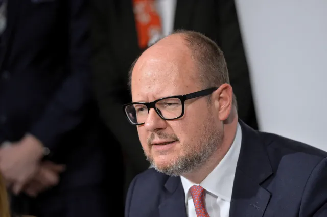 Jest komunikat w sprawie stanu zdrowia Adamowicza. Prezydent "nie oddycha samodzielnie"