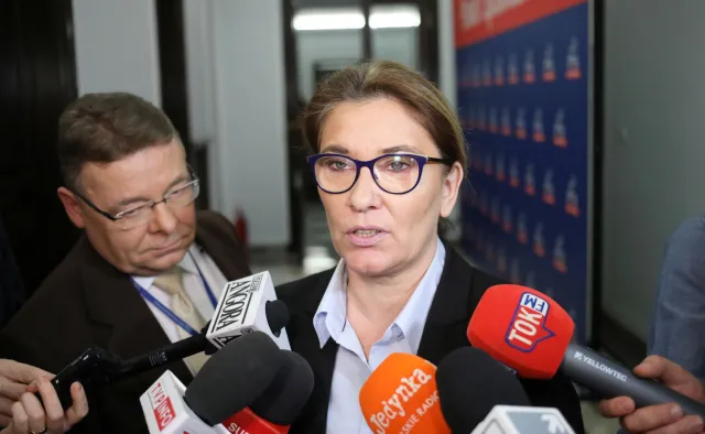 Mazurek: Atak na Adamowicza nie powinien być wykorzystywany politycznie