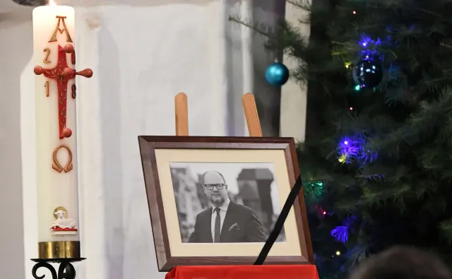 Dworczyk: Premier weźmie udział w uroczystościach pogrzebowych prezydenta Pawła Adamowicza
