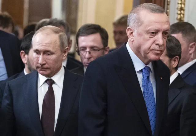 Sułtan i car. Dlaczego dwaj autokraci - Erdoğan i Putin - odkryli, że mają ze sobą wiele wspólnego