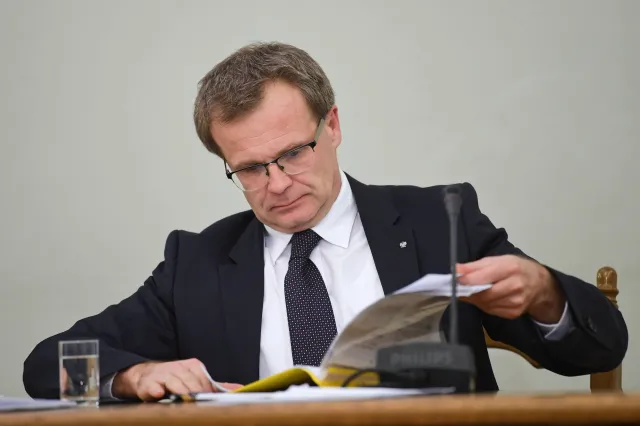Kotecki: Nie wierzę w zrównoważony budżet. Narracja o nim obraża inteligencję każdego logicznie myślącego ekonomisty [WYWIAD]