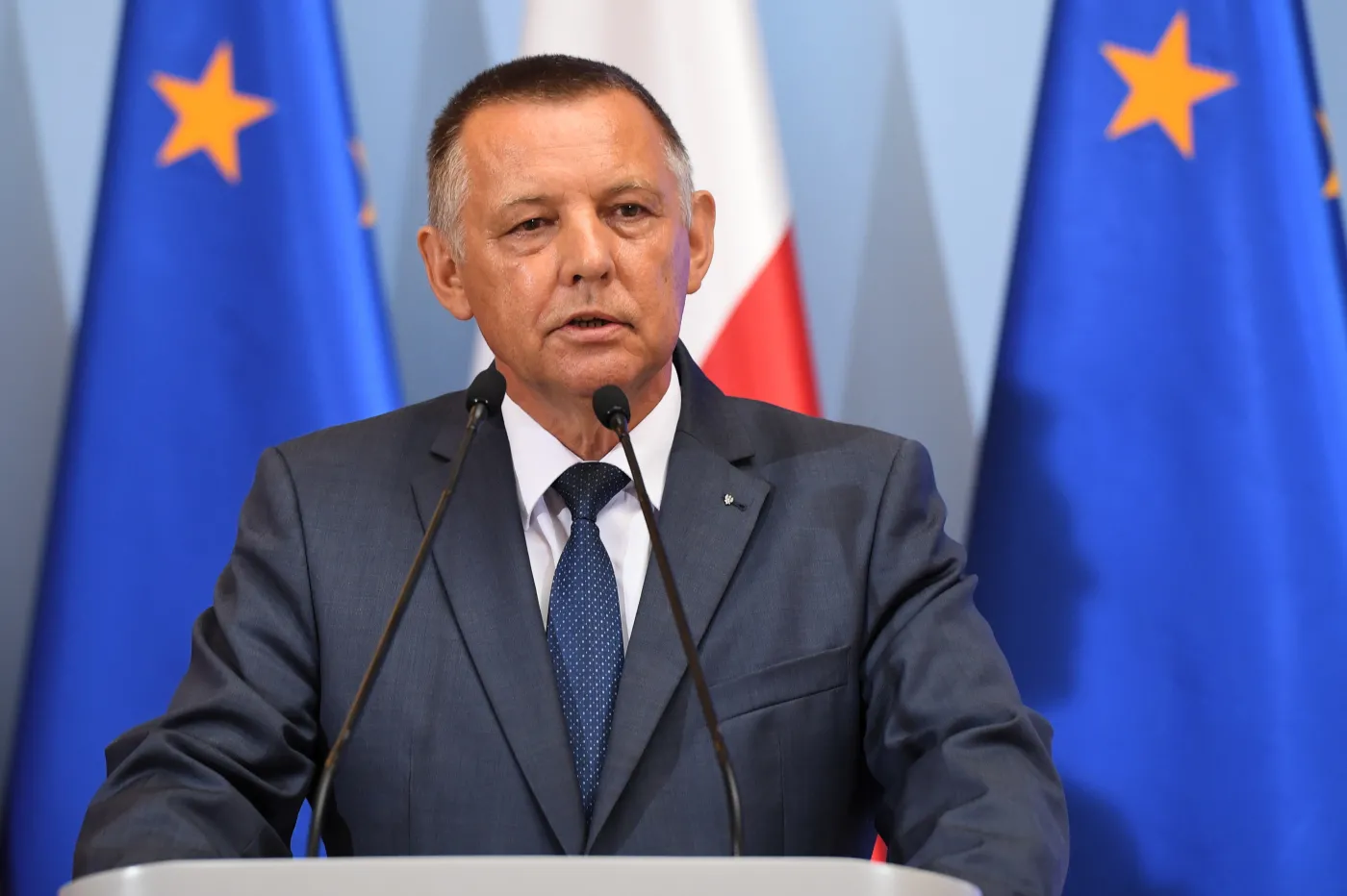 Banaś: W hotelu nocowało wielu polityków i ministrów. Tworzono w nim nawet Alior Bank [WYWIAD]