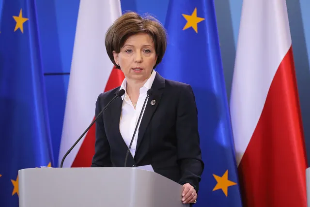 Maląg: Dodatkowy zasiłek opiekuńczy na razie tylko dla rodziców dzieci do 8 lat