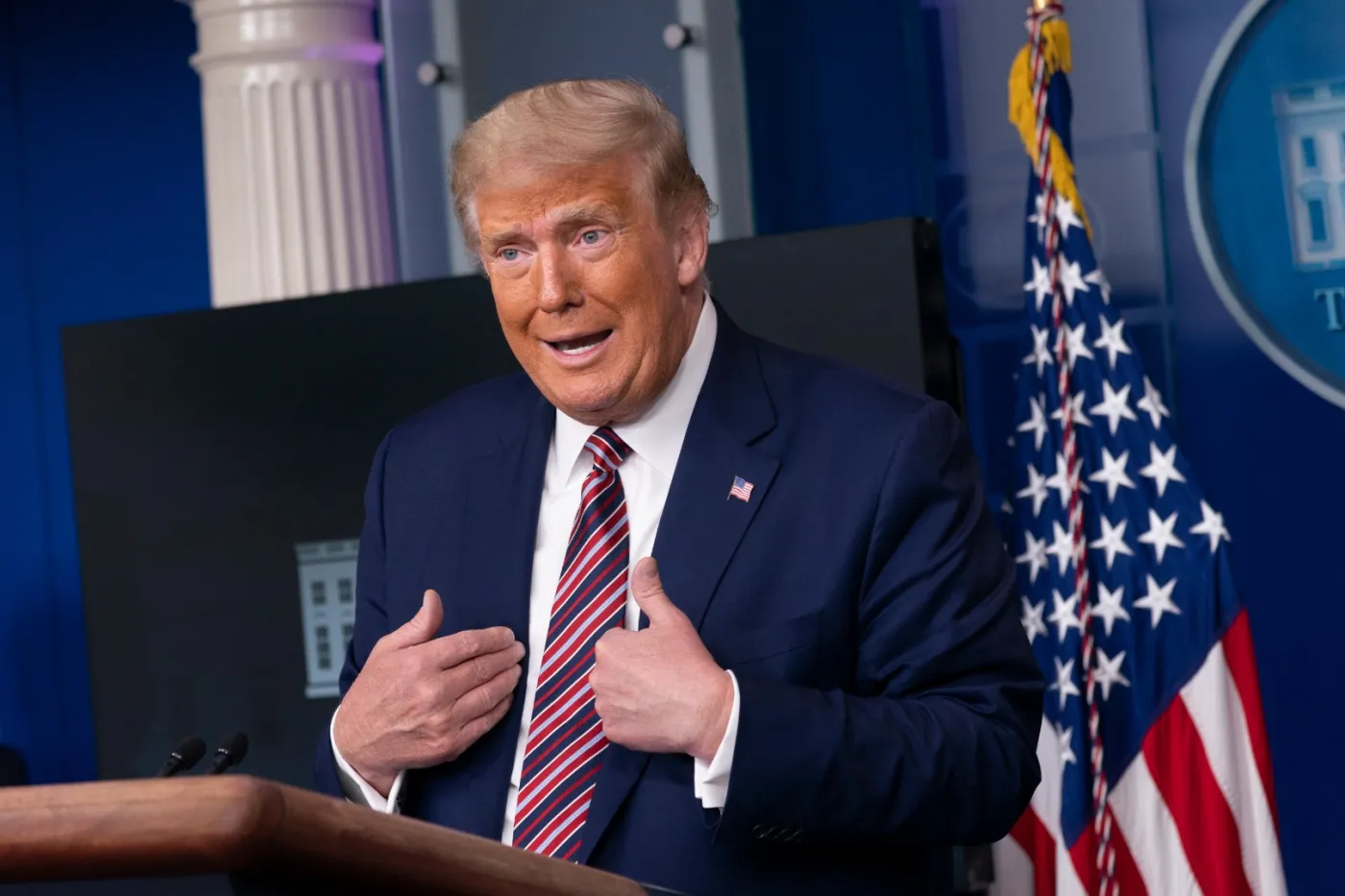 Lekarz Białego Domu: prezydentowi Trumpowi podano lek remdesiwir