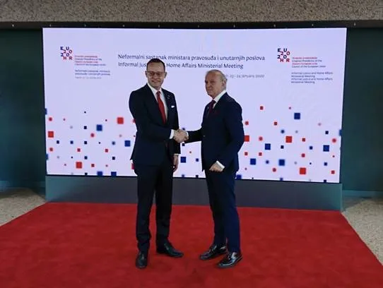V4 przeciwko cyberprzestępcom