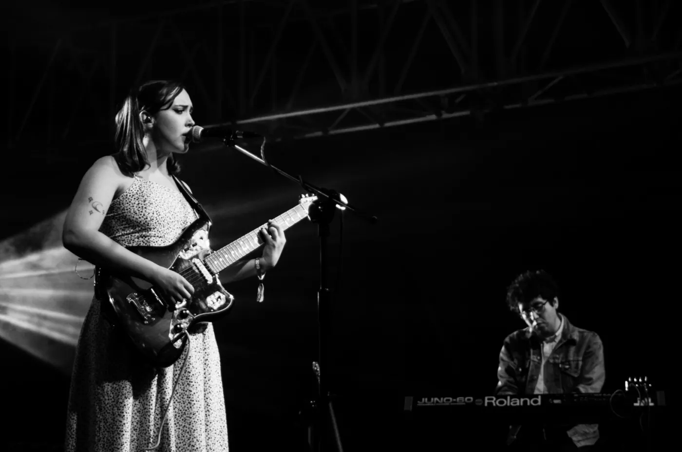 4285012-soccer-mommy-3.jpg