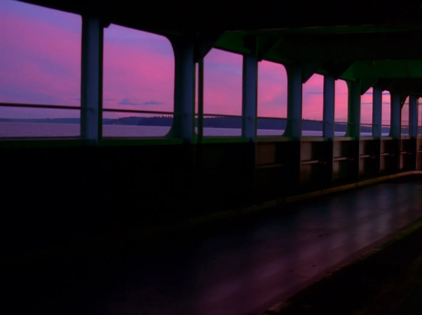 ferry_1_1735071.jpg