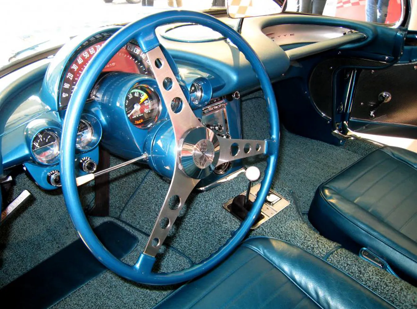 1765532-vette-1.jpg