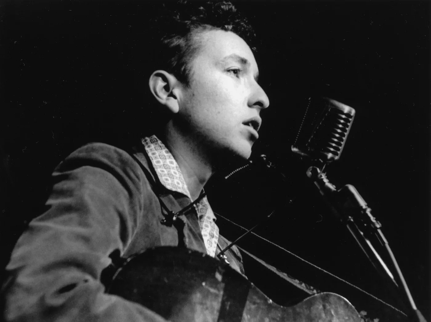 2102120-bob-dylan.jpg