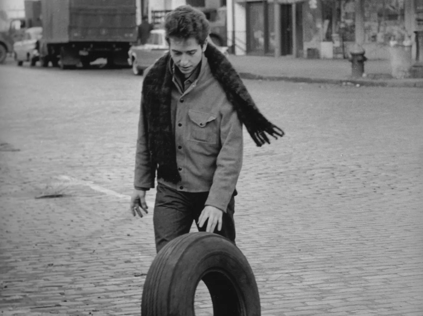 2102245-bob-dylan.jpg
