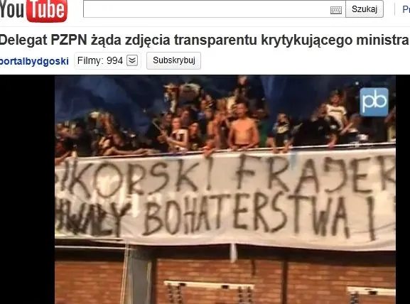 Krzyczeli "Sikorski frajerze..." Prokurator ocenił, czy znieważyli ministra