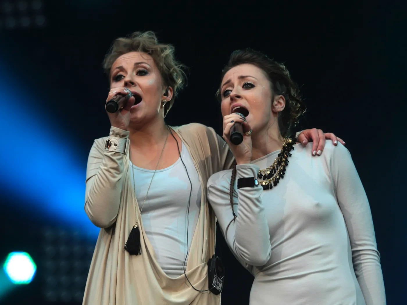 2194469-sistars.jpg