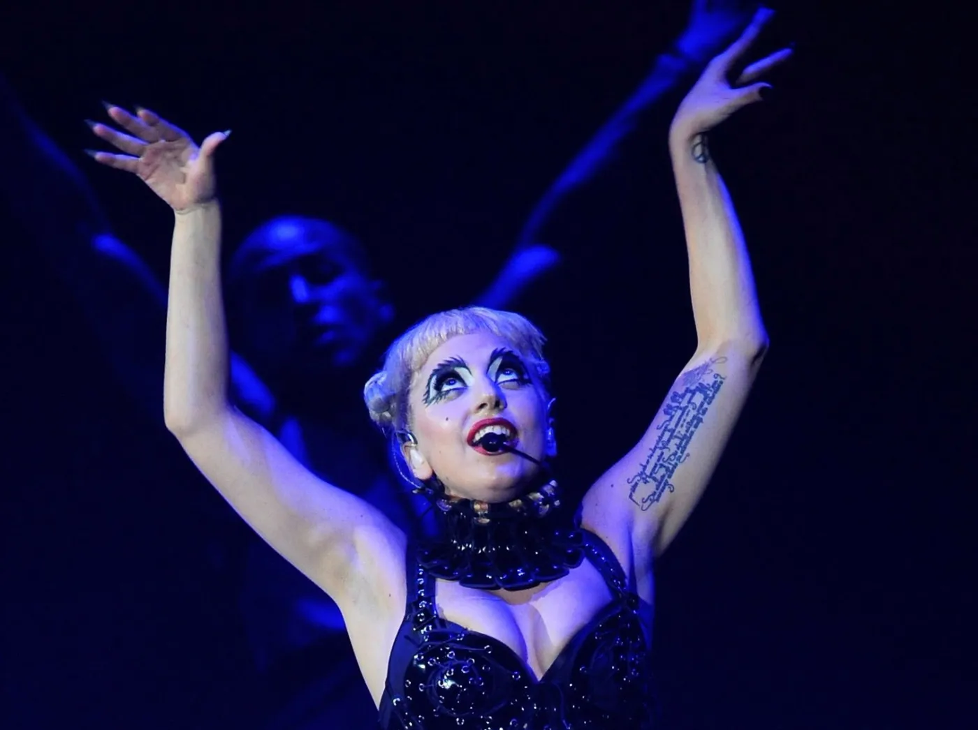 2211919-lady-gaga.jpg