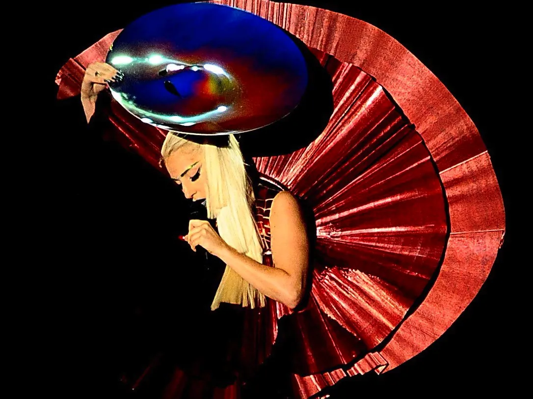 2699343-lady-gaga.jpg