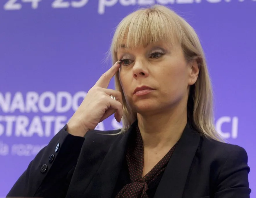 Nagrodzona minister: Klnę i nie gadam z ludźmi, których uznaję za durnych