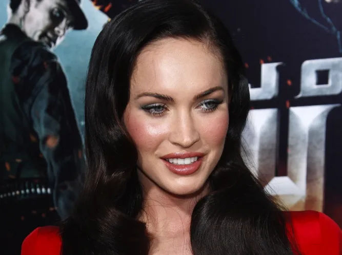 Kolejna seksbomba chce być Elizabeth Taylor