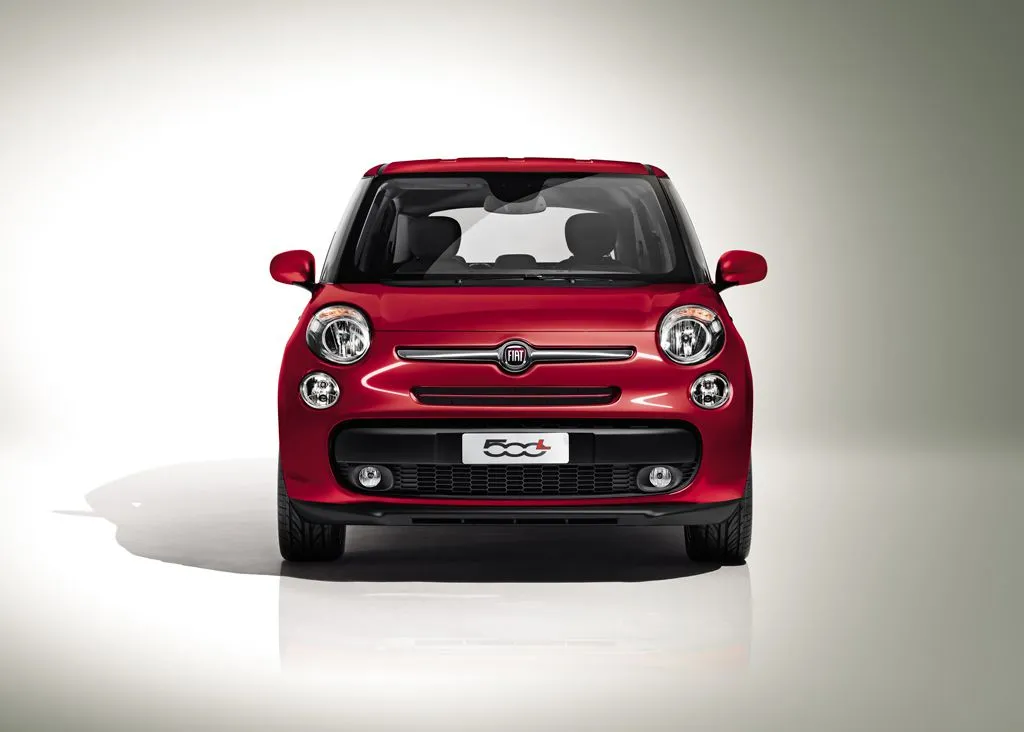 3373519-fiat-500l.jpg