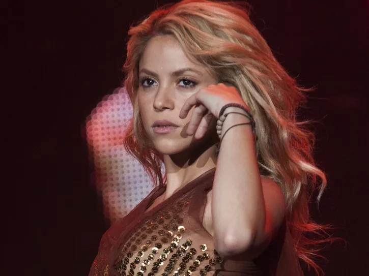 Shakira zajada się orzeszkami i czekoladą. Czy to znaczy...?