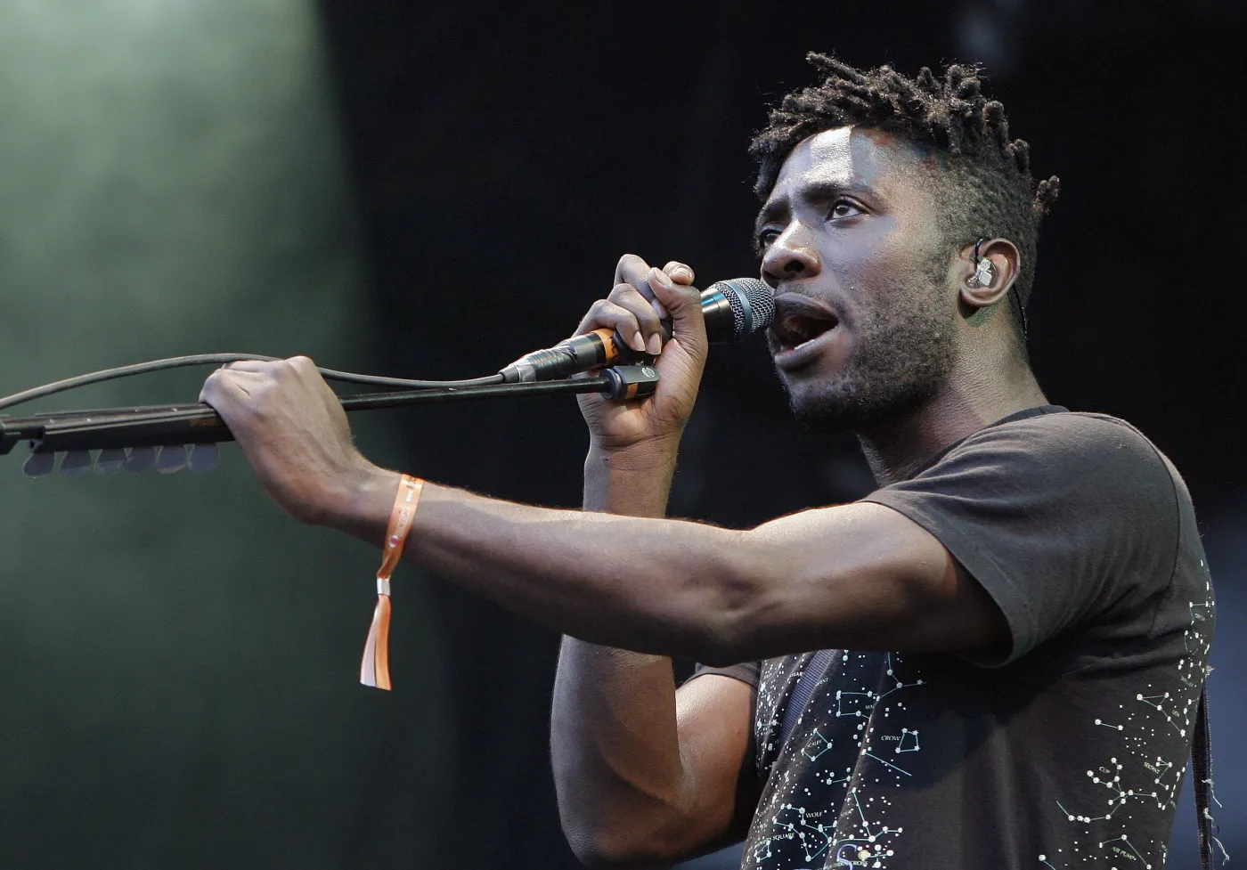 3728875-bloc-party.jpg