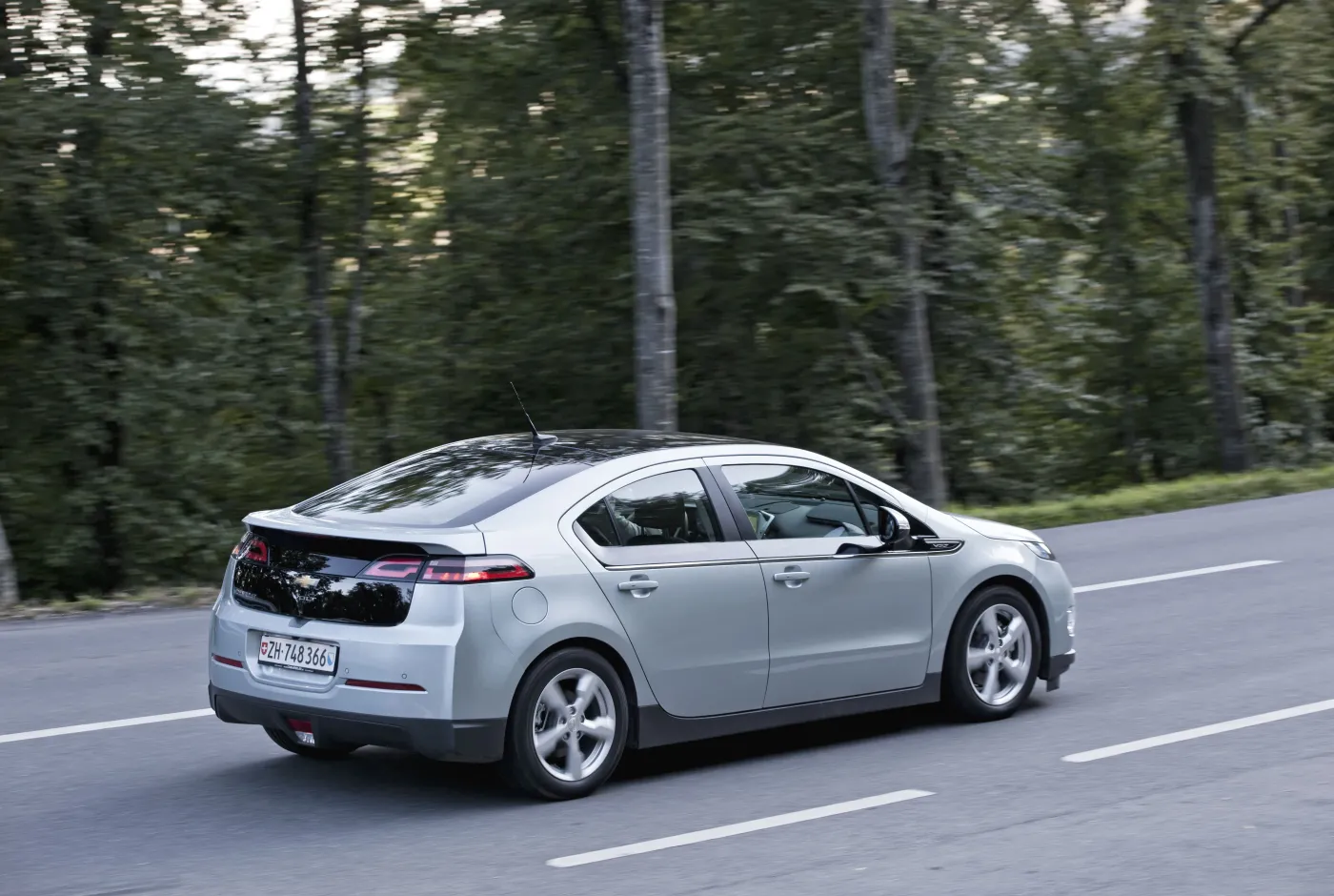 3575479-volt-019.jpg