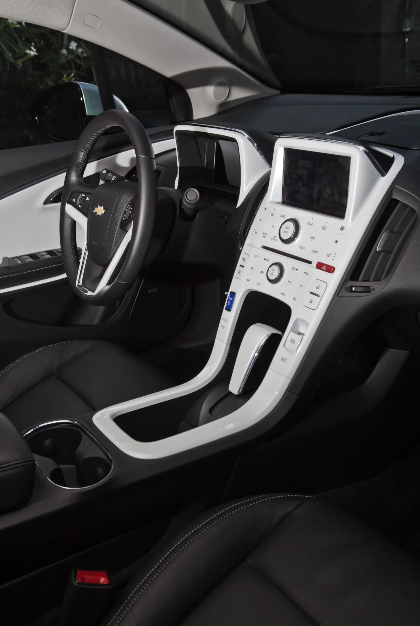 3575653-volt-057.jpg