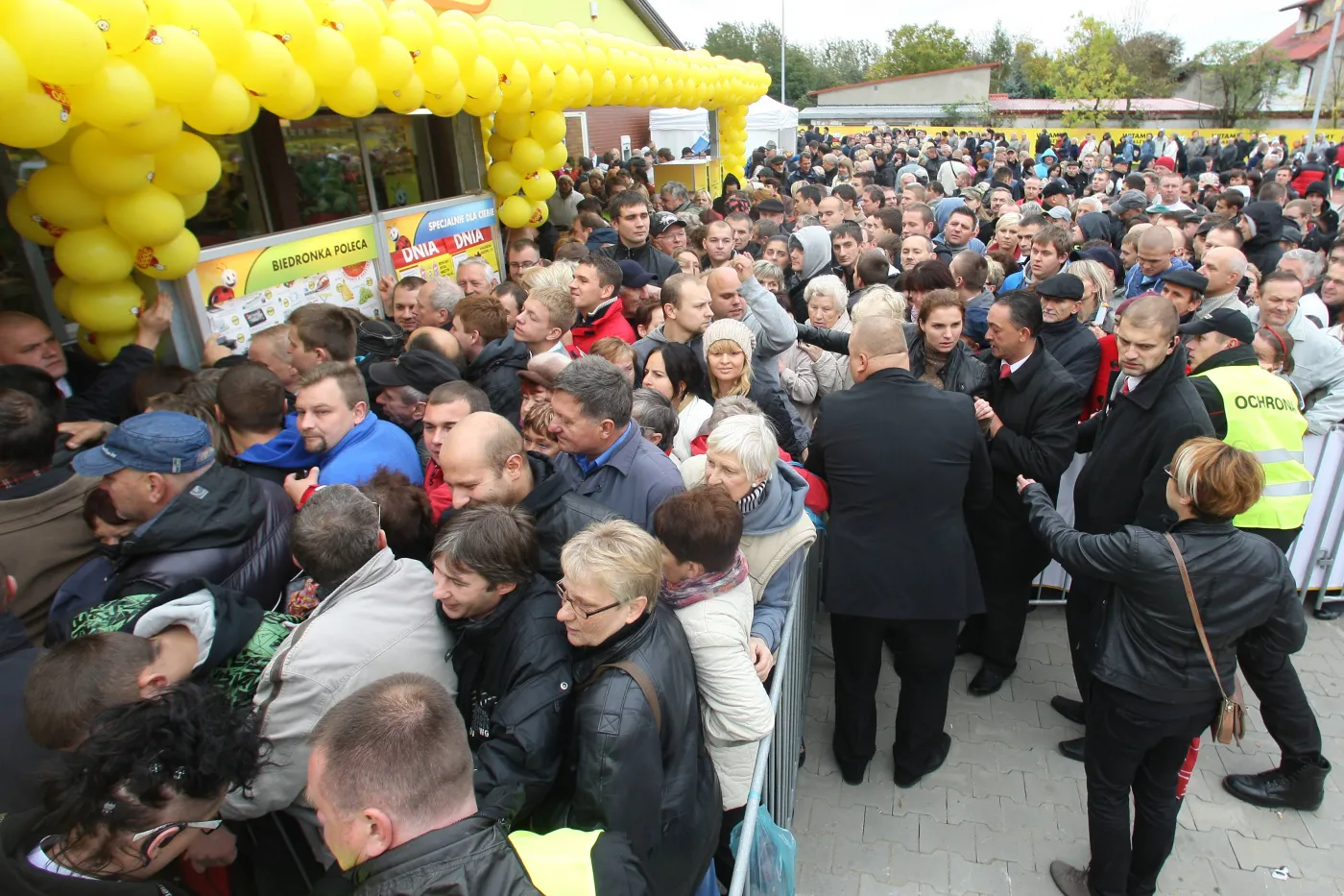 4125269-biedronka.jpg