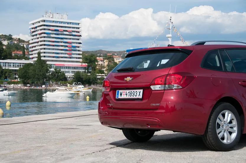 4146457-cruze23.jpg