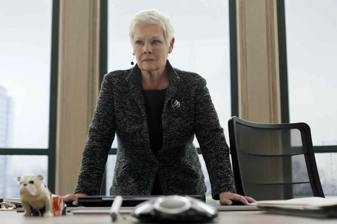3776102-skyfall.jpg