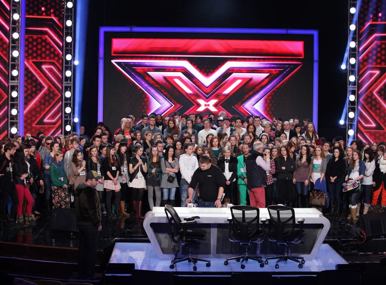 "X Factor": Kto odpadnie w pierwszym odcinku na żywo?