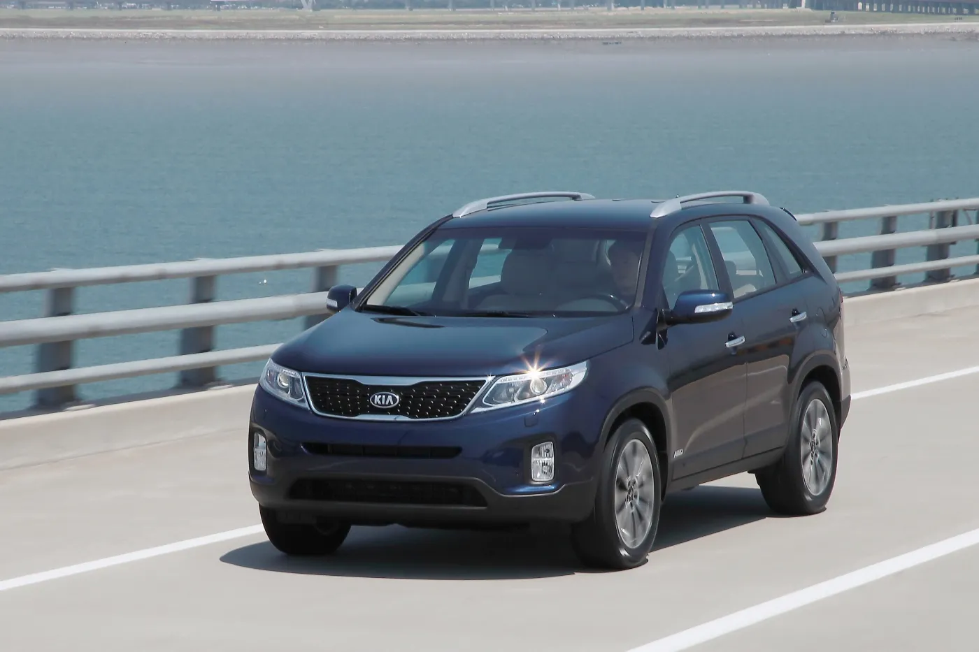 3911983-sorento-01.jpg