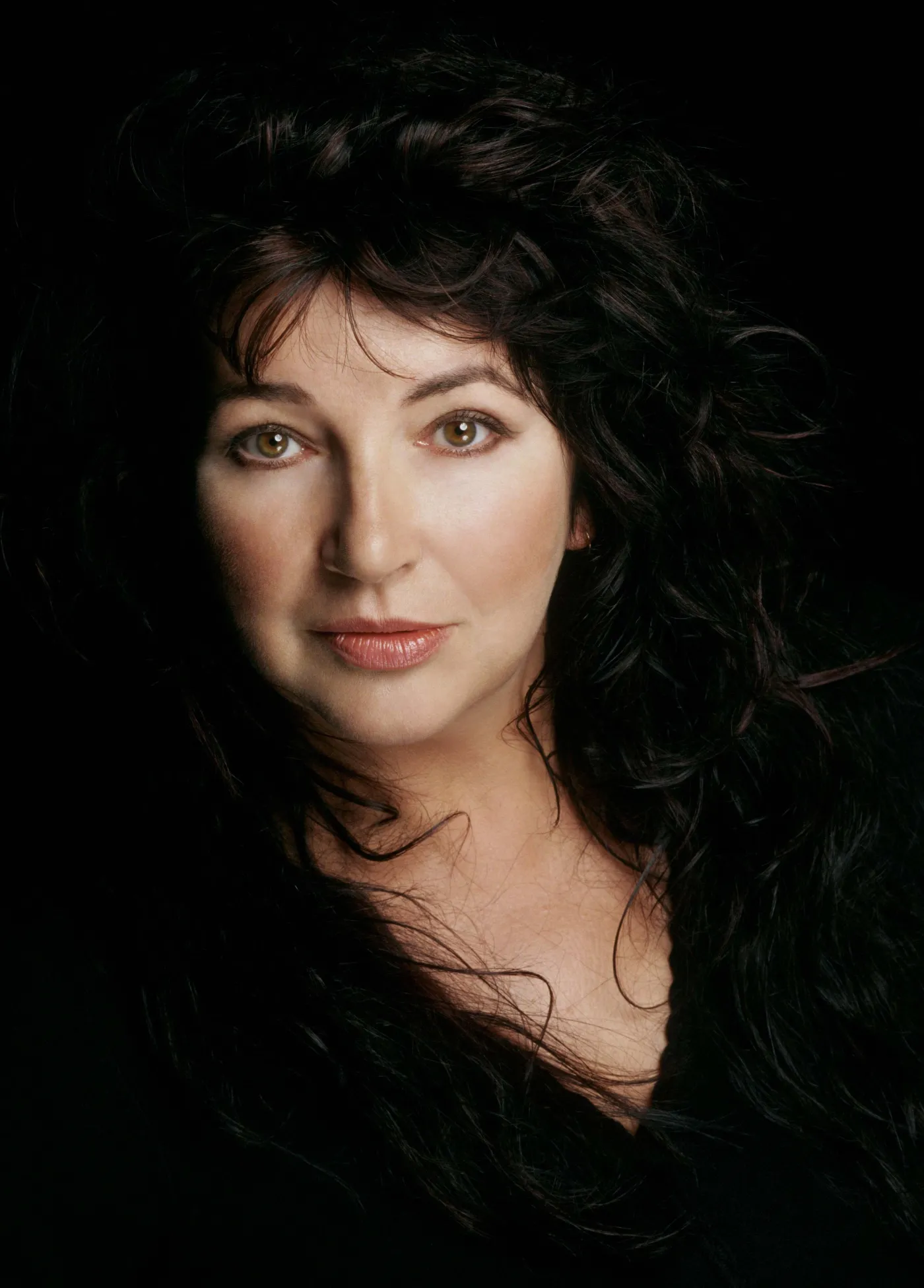 Kate Bush uhonorwana Orderem Imperium Brytyjskiego – ZDJĘCIA