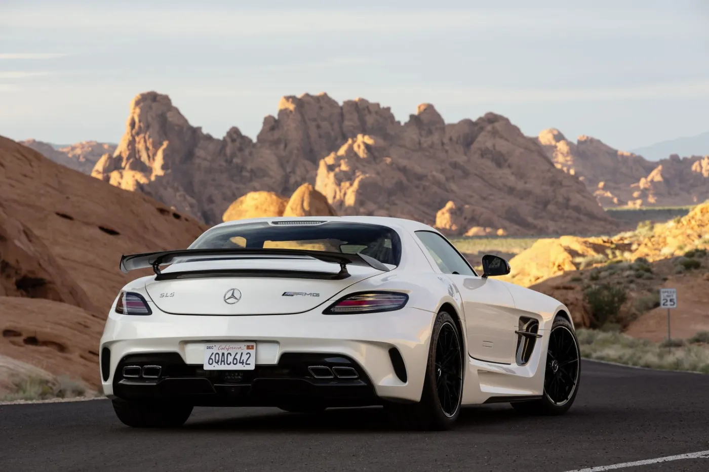 4256860-12c1232-08.jpg