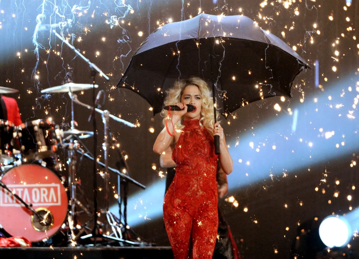 4261596-rita-ora.jpg