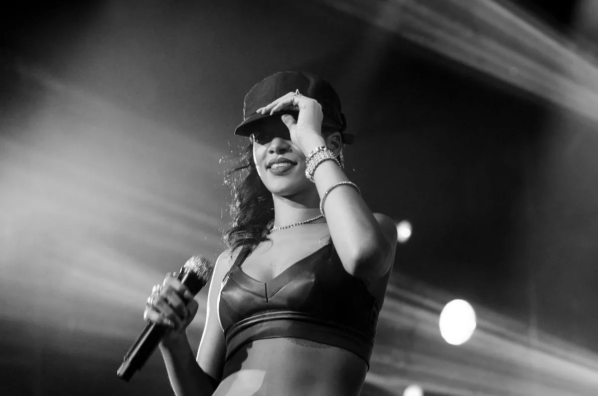 4292015-rihanna.jpg