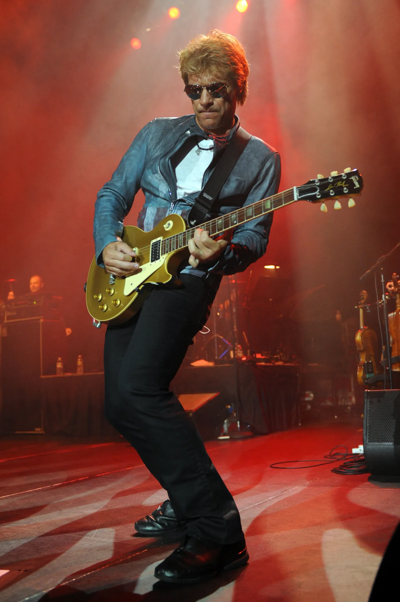 4341639-bon-jovi.jpg