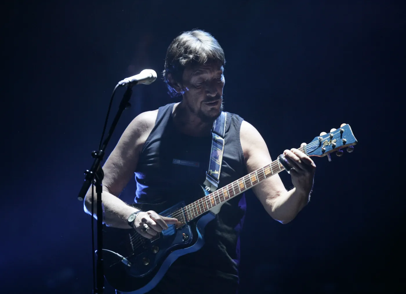 4374820-chris-rea.jpg
