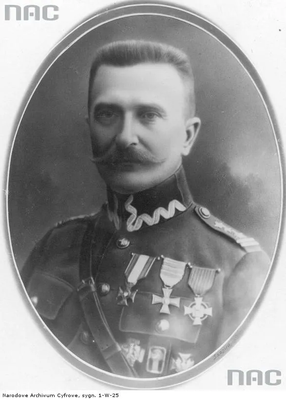 4832893-katyn-1940.jpg