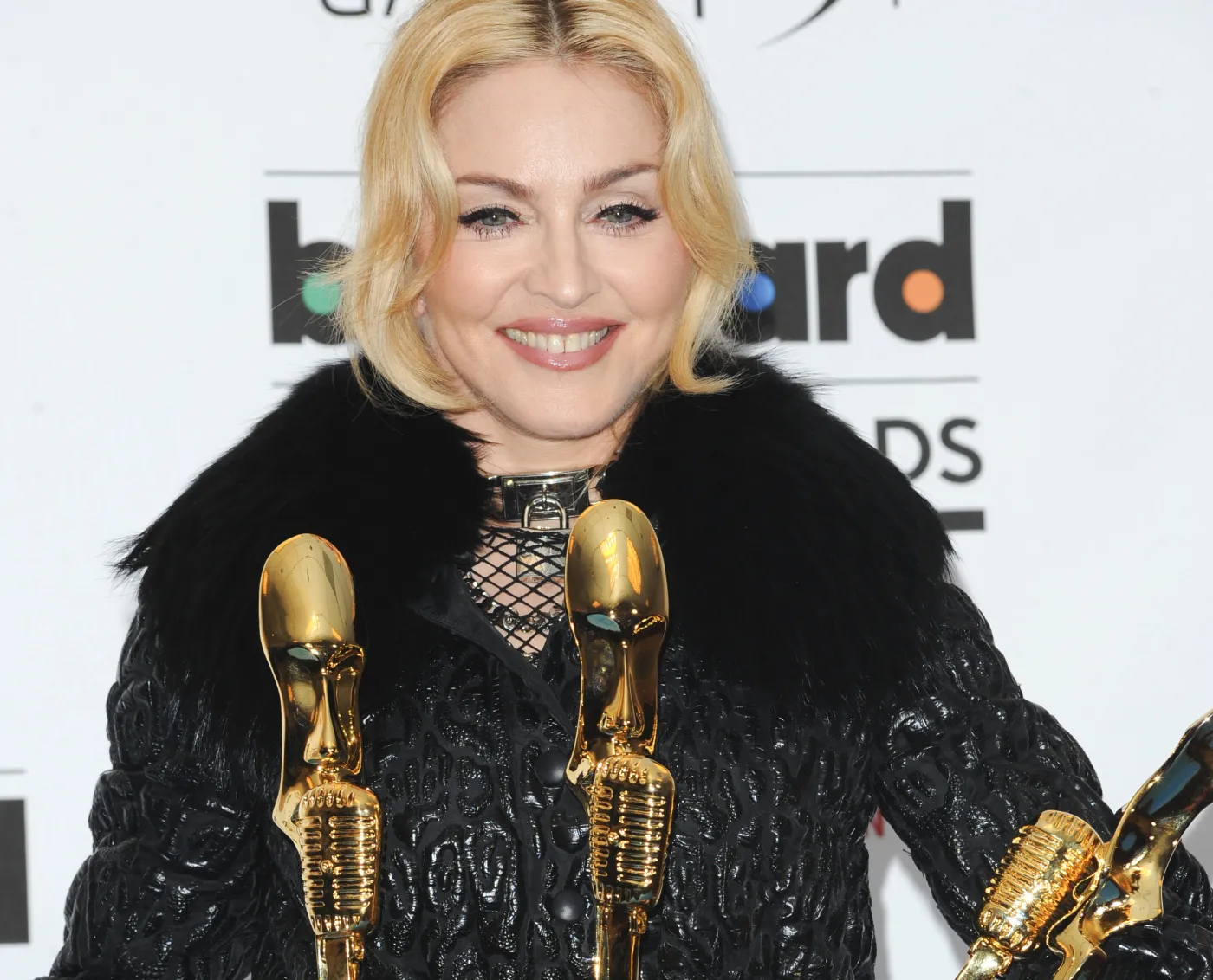 Królowa Madonna zdetronizowana – "Billboard" przyznał swe nagrody
