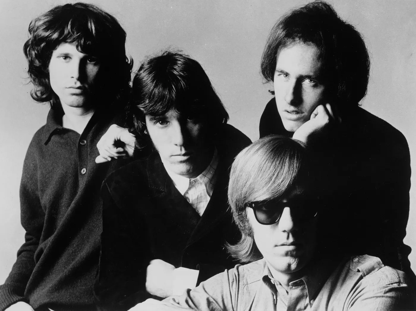 Muzycy The Doors z producentem Korna
