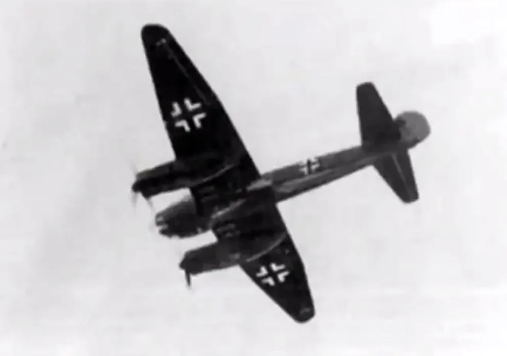 4604875-junkers.jpg