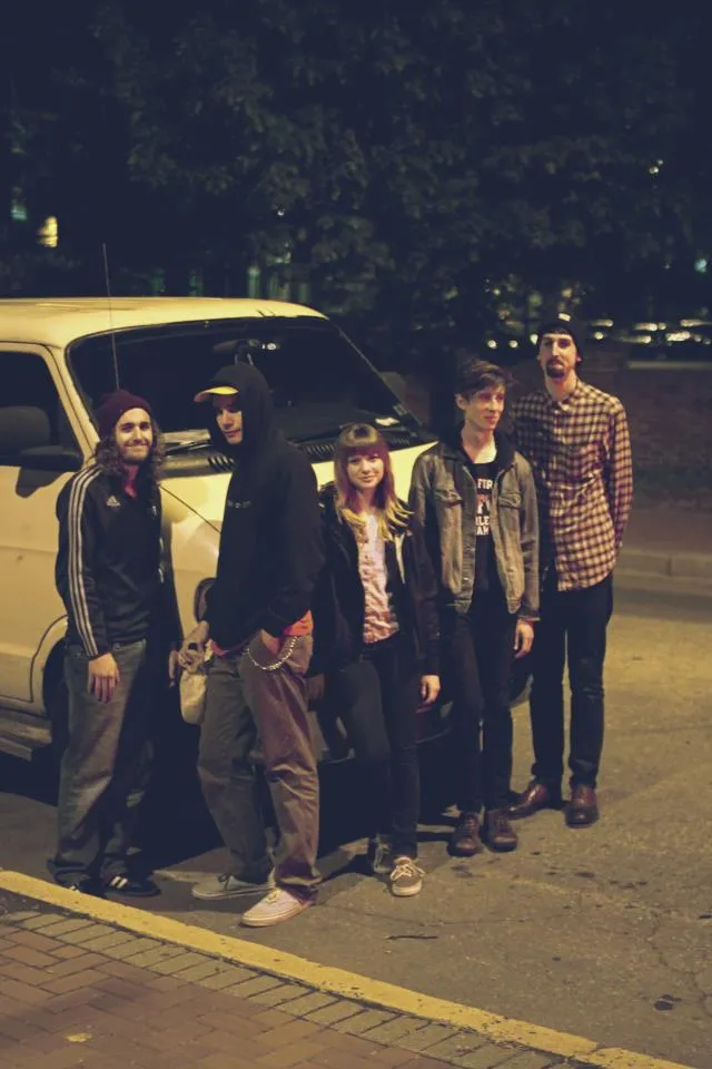 4686682-tigers-jaw.jpg