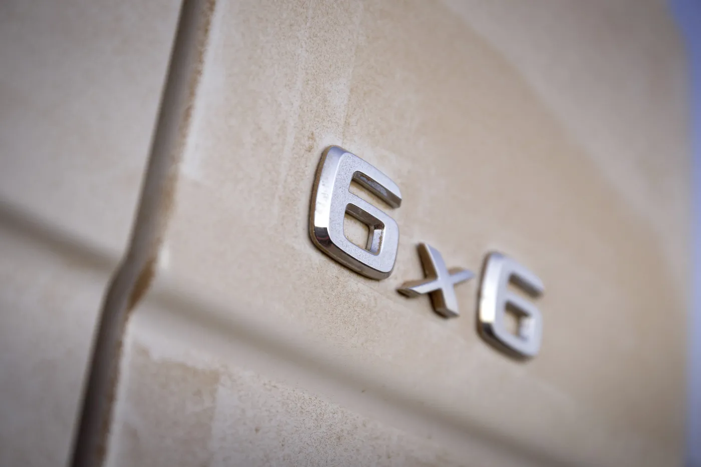 Kryzys? Polska największym rynkiem zbytu egzotycznego mercedesa G 63 AMG 6x6. ZDJĘCIA