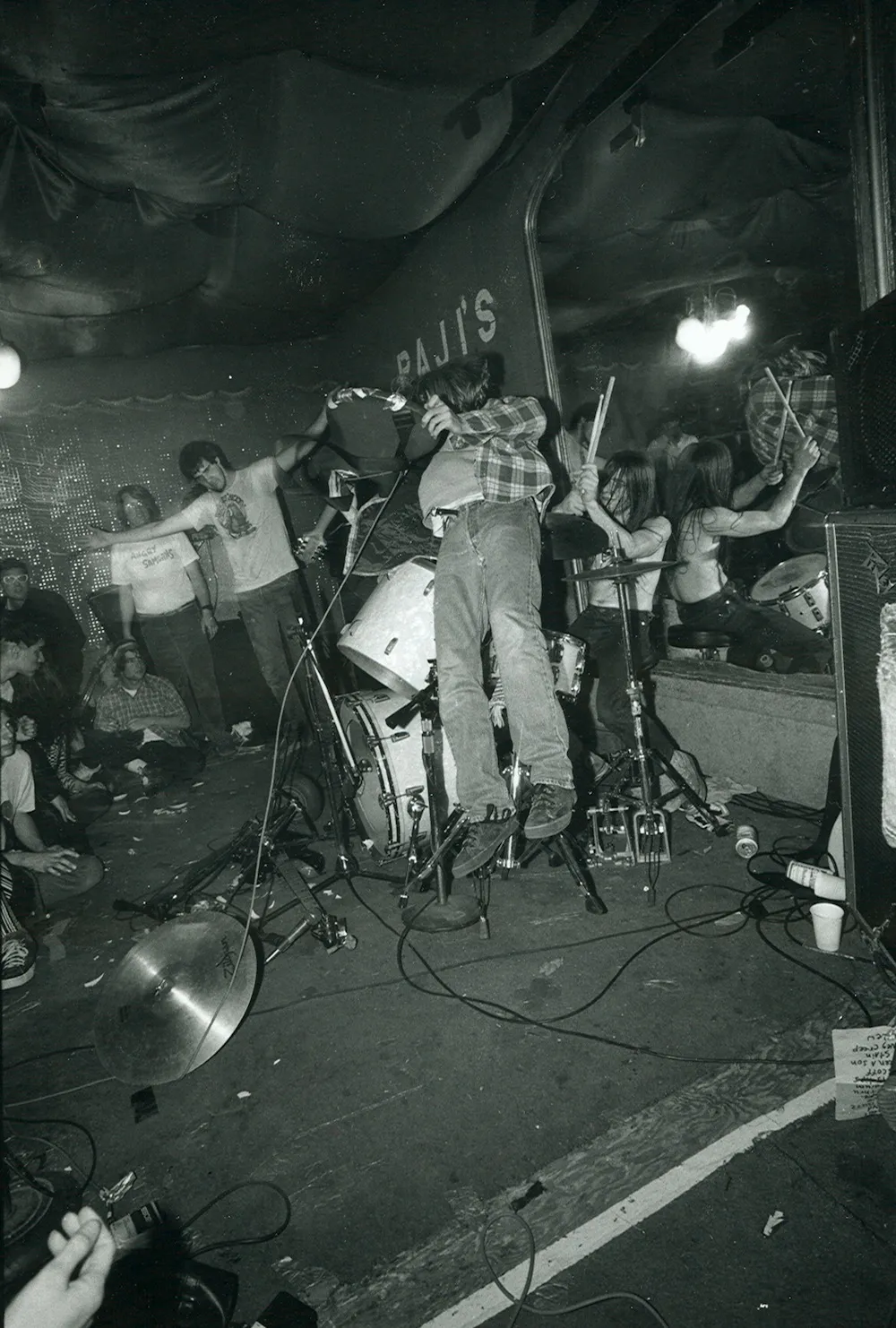 4789381-nirvana.jpg