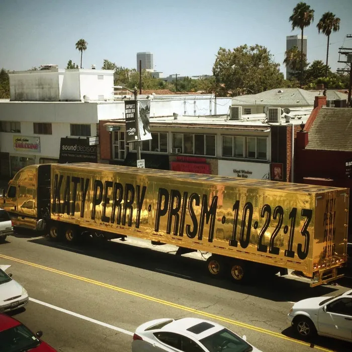  Katy Perry zapowiada "Prism"