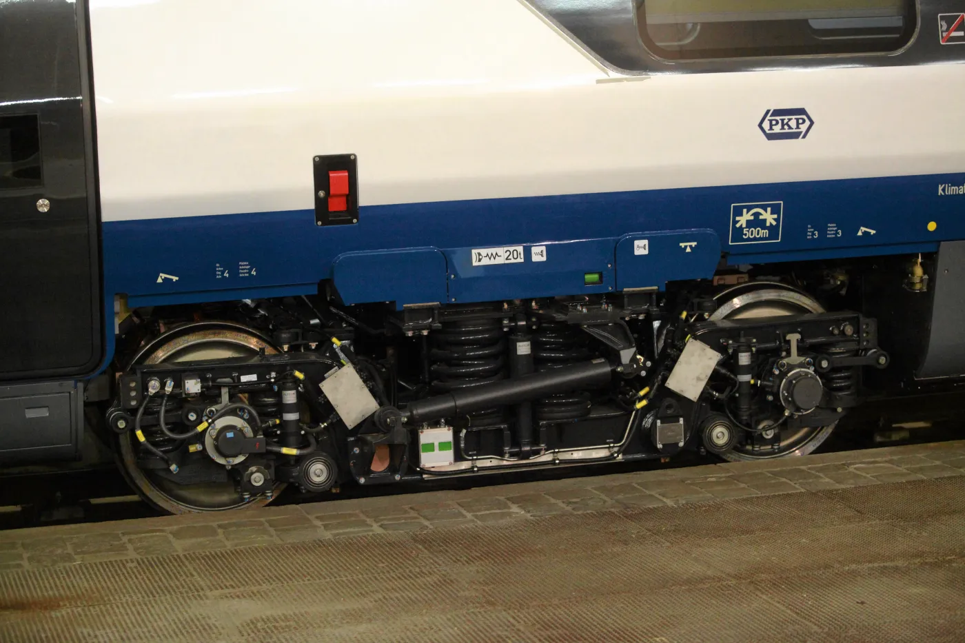 5289742-pendolino.jpg