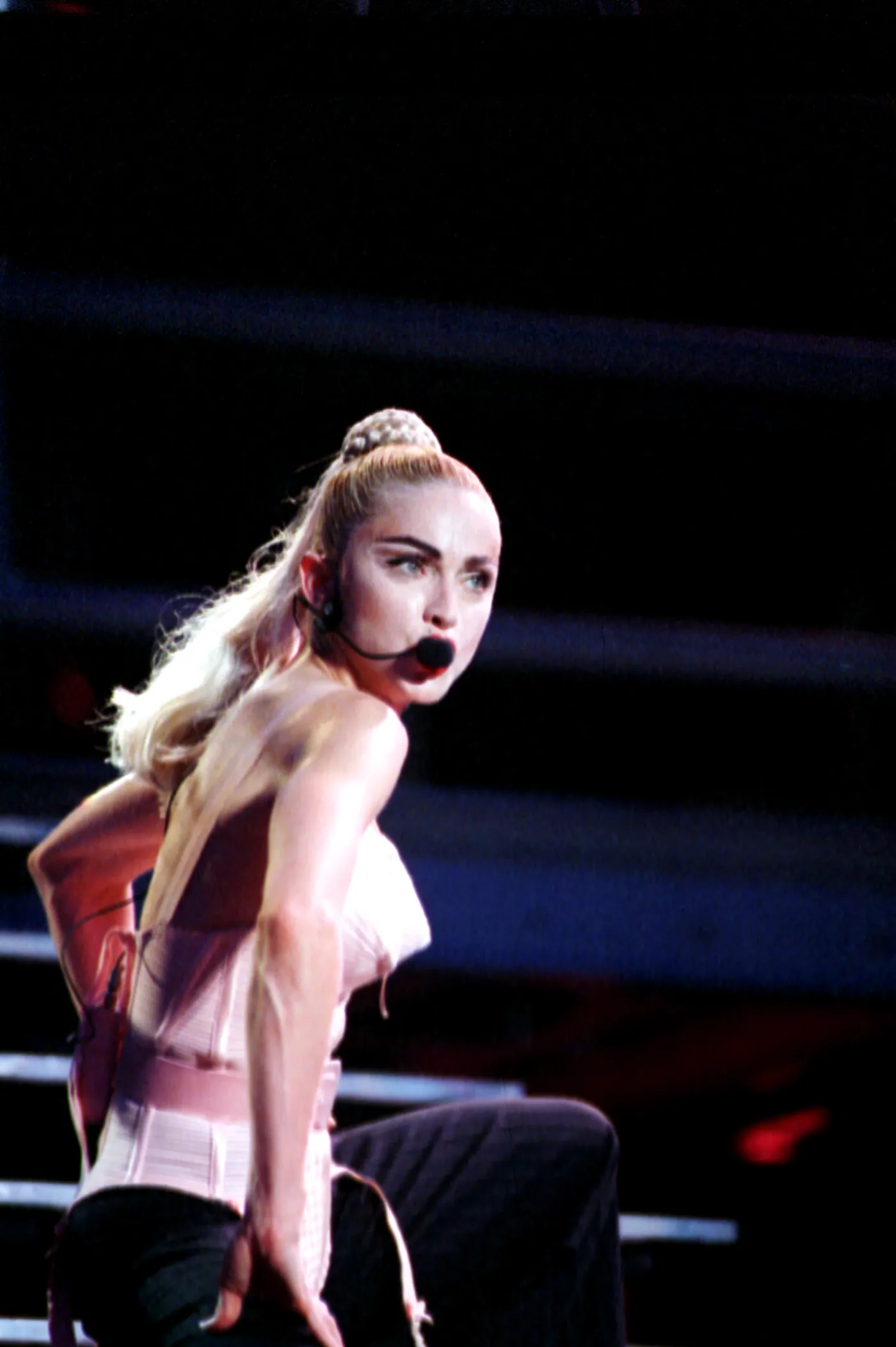 5305525-madonna.jpg